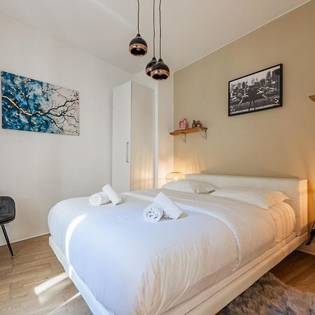 L'Ecrin Strasbourgeois - T3 Avec Grande Terrasse Apartamento Exterior foto